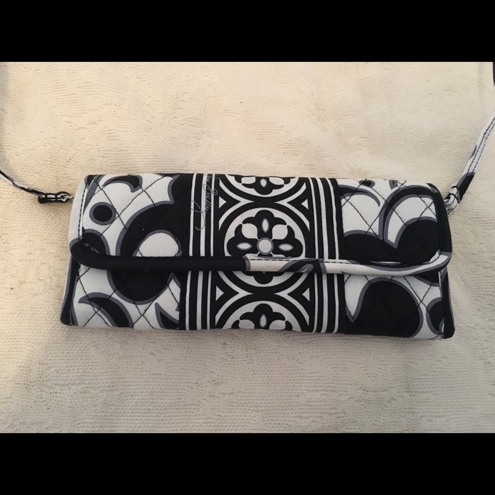Vera Bradley Sleek Wallet In Night and Day